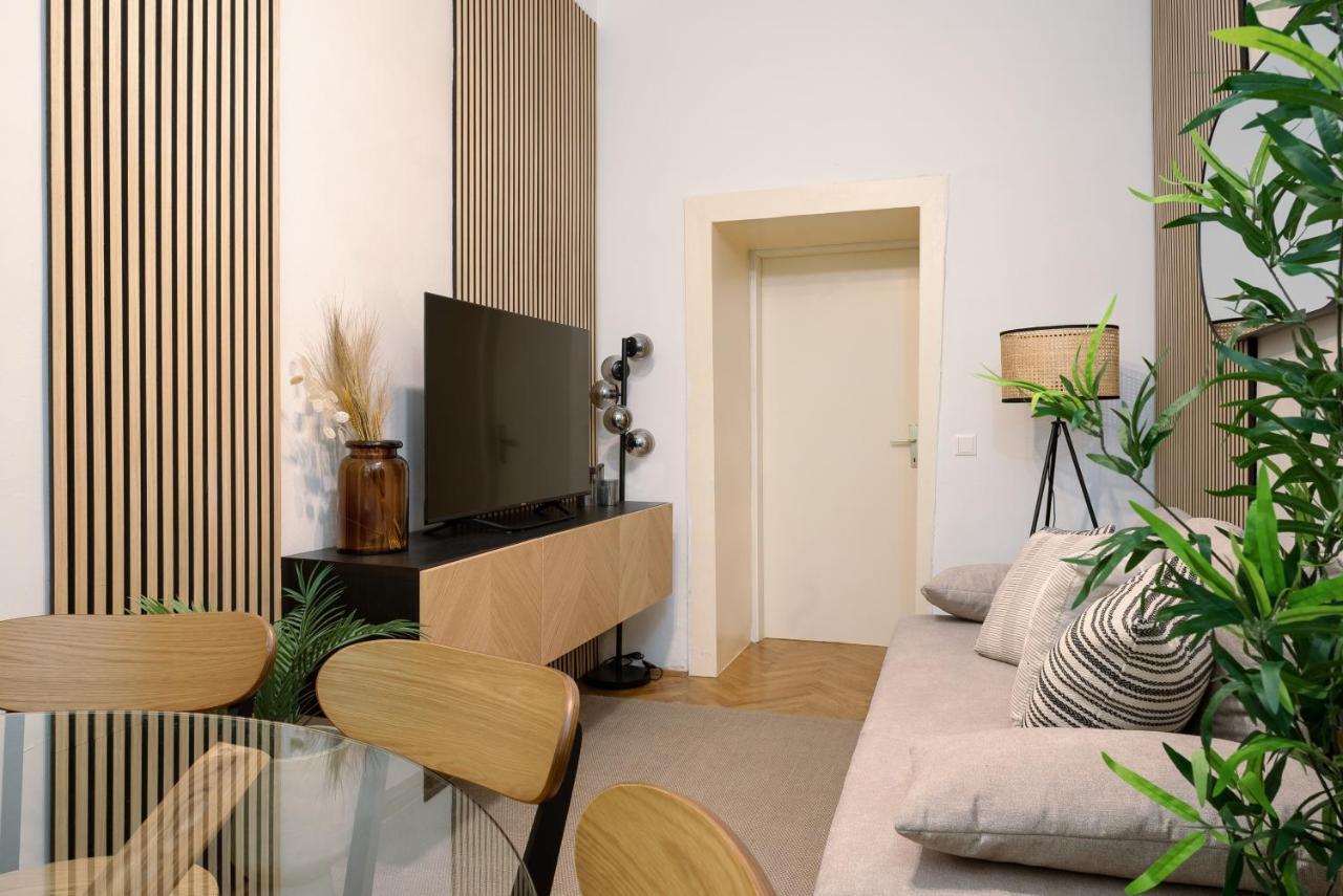 Double King bed home,Netflix, Highspeed Wifi Wien Exterior foto